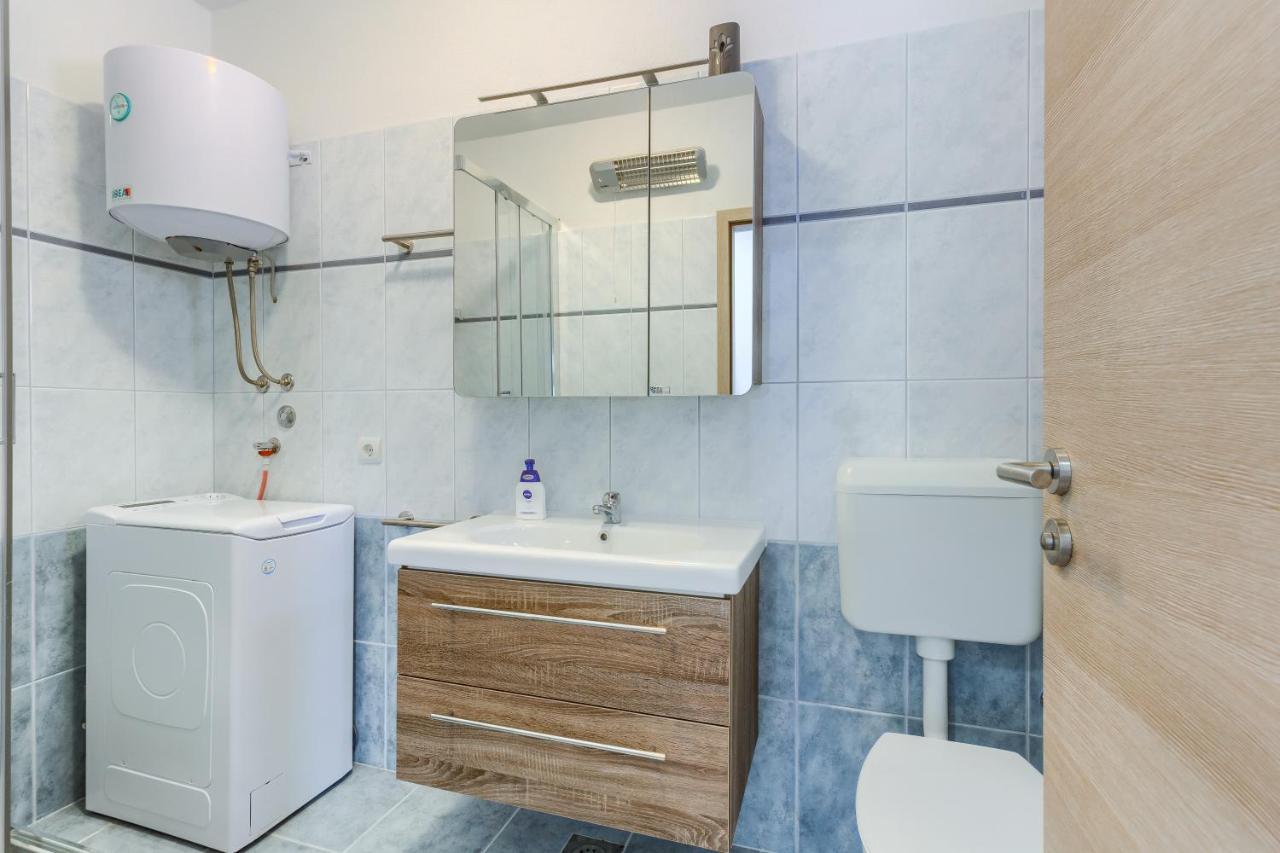 Apartmani Rialto Kakma Luaran gambar